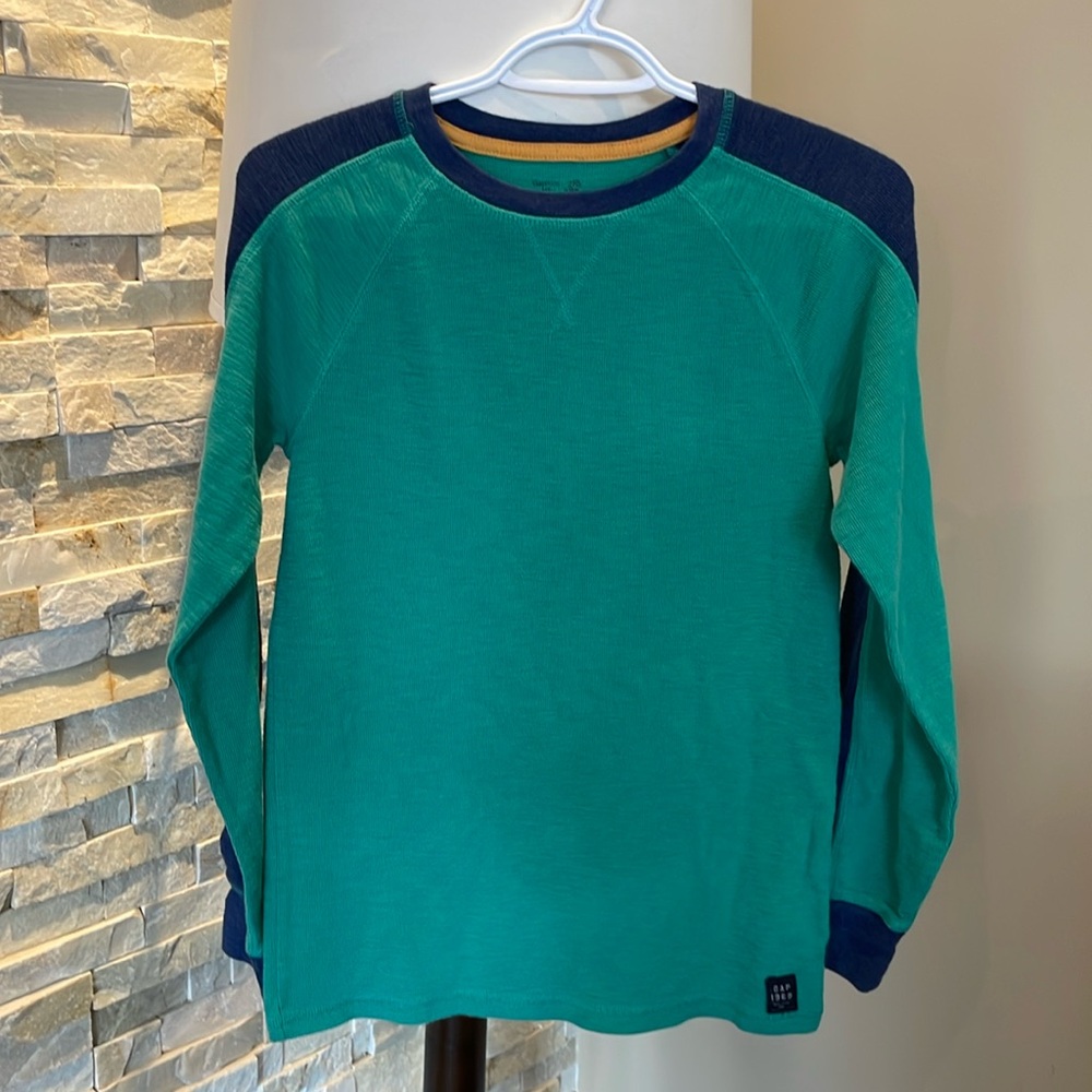 Gap Kids size XXL Long Sleeve top